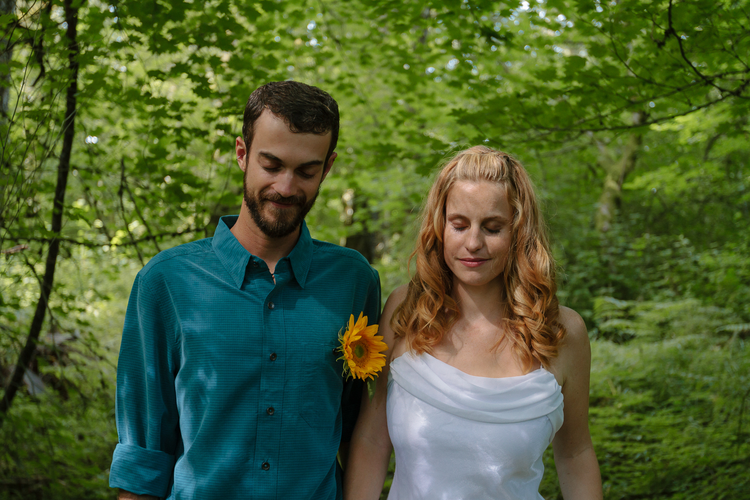 Portland Oregon forest elopement