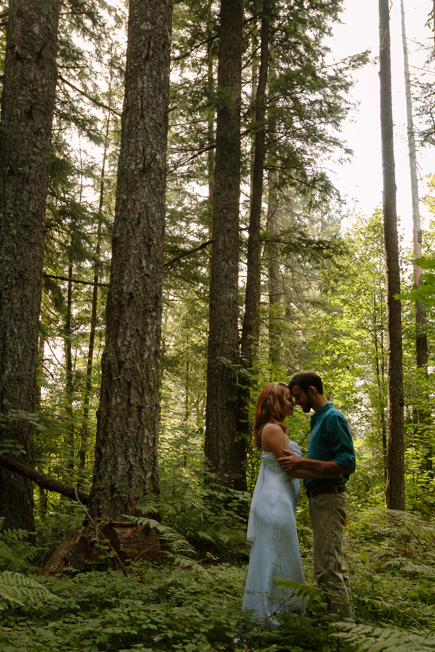 Portland Oregon forest elopement