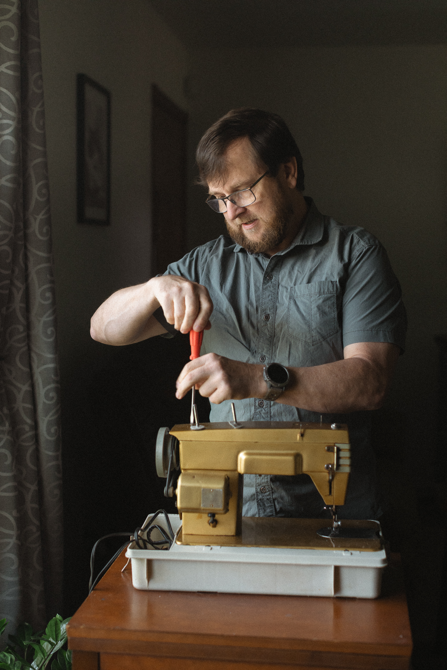 Branding photography for a sewing technician