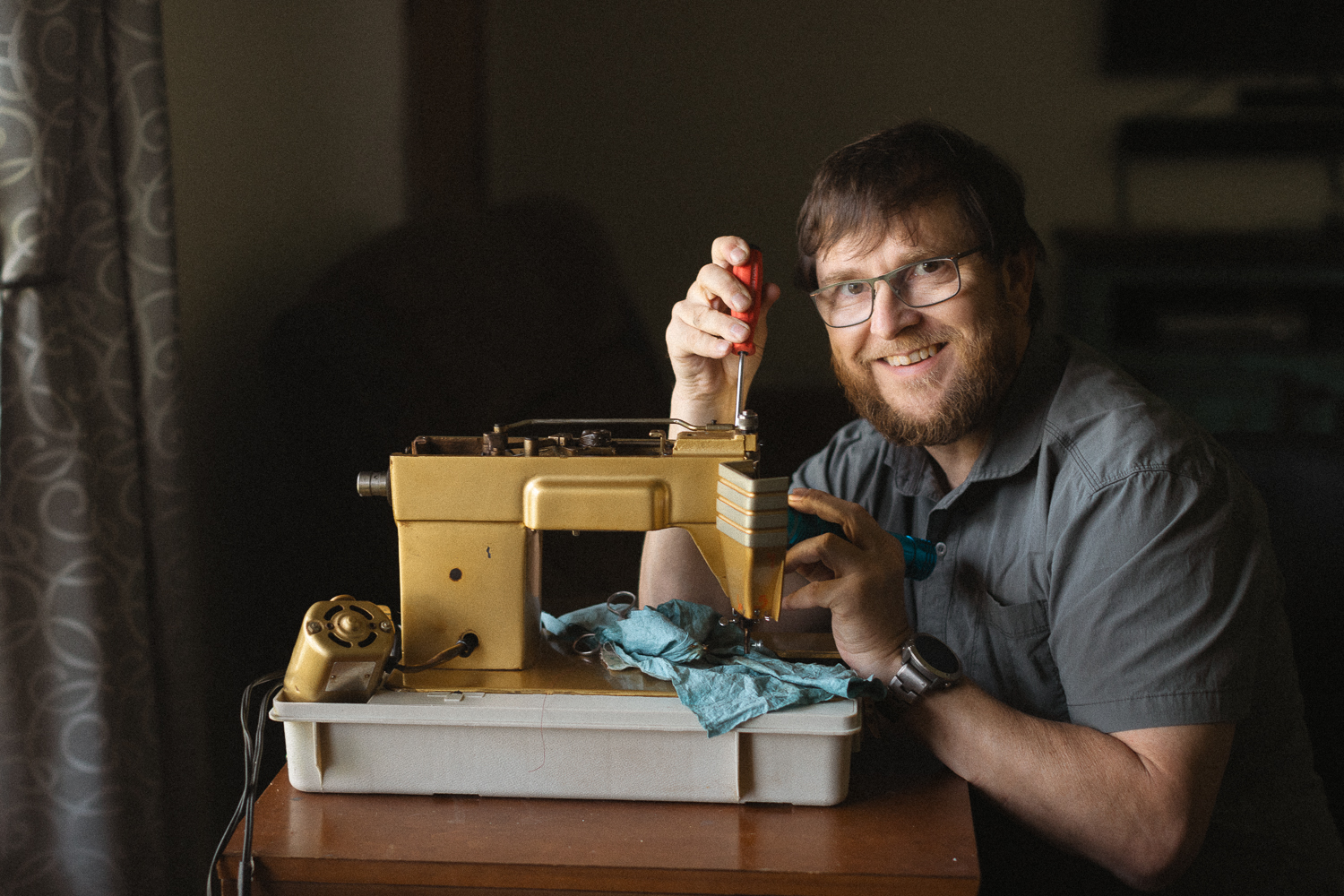 Branding photography for a sewing technician